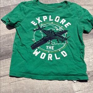 Old Navy Green Short Sleeve Tee Explore the World